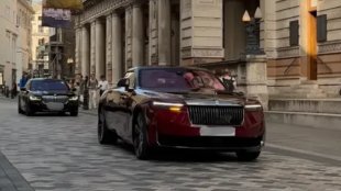 Най-скъпият Rolls-Royce струва повече от 30 нови Ferrari