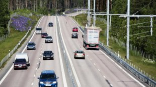 Електромобилите и SUV-тата разрушават пътищата? Експерти не са съгласни