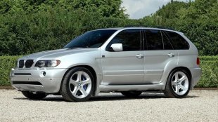 Първото поколение на BMW X5 получи V10 и ръчни скорости