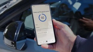 Изрядните шофьори на Volvo ще плащат по-малко за застраховка