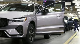 Volvo готви масови съкращения на служители