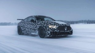 Mercedes показа ново купе AMG