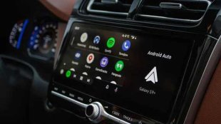 Google вкарва радиото директно в Android Auto