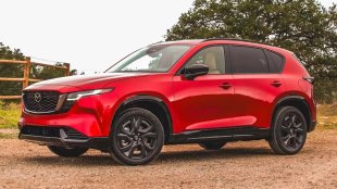 Mazda откри проблем с чуждите хибриди