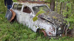 Рядка шведска кола запали след над половин век в гората