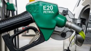 Германия тества ново гориво, но шофьорите не го искат