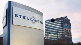 Stellantis обяви рекордна загуба от 22,3 милиарда евро