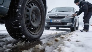 Девет от шестнайсет зимни гуми се провалиха на тест за безопасност