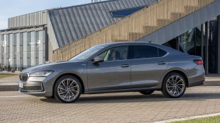 Skoda пусна най-мощния Superb 
