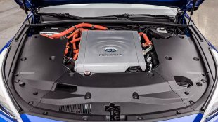 Toyota обединява сили с Daimler и Volvo