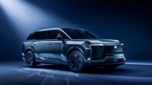 Toyota ще произвежда автомобили по метода на Tesla