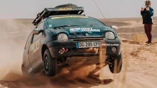 Стотици Renault Twingo се готвят да атакуват мароканската пустиня