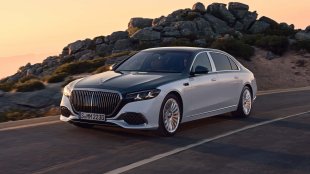Mercedes-Maybach S-Class запази V12, но загуби нещо важно за клиентите