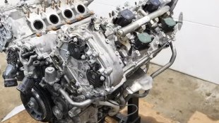 V8 битурбо на Mercedes сдаде багажа на 58 000 км