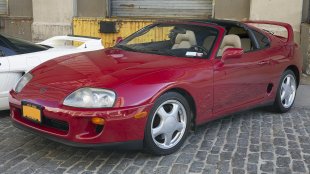 Защо задното крило на Toyota Supra е повече от просто спойлер