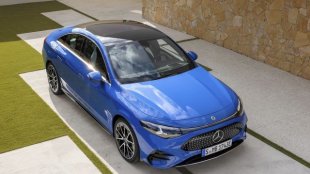 Проблем за Mercedes - акционерите искат главата на шефа