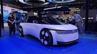 Peugeot отлага новото 208 с година