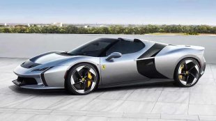 Ferrari се сбогува с чистия V8 с уникална суперкола 