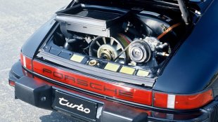 Как Porsche използва технология от дизела в най-бързото 911 Turbo
