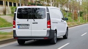 Собственик на Mercedes Vito ходи 14 пъти в сервиза за година