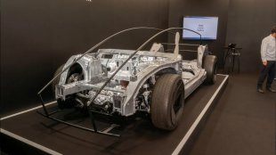 Предниците на новите модели на Honda ще се огъват