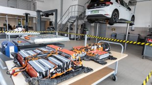 Нов проблем пред електромобилите – цените на кобалта са скочили със 100%