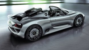 Новият флагман на Porsche ще получи 8-цилиндров боксер