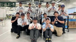 Toyota вкарва 400 000 робота в заводите си 