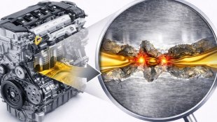 Защо триенето в двигателя не изчезва дори при наличие на масло