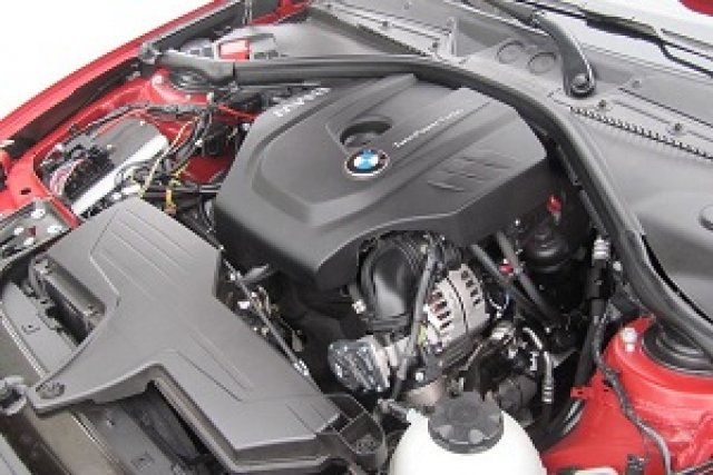 BMW показа 3-цилиндов мотор с мощност 177 к.с.