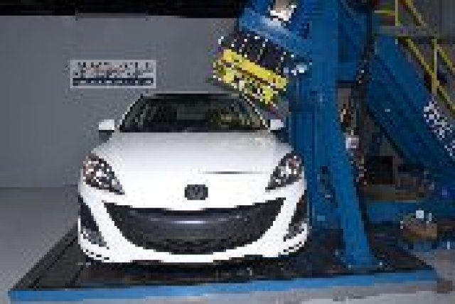 Mazda3 - максимално безопасна