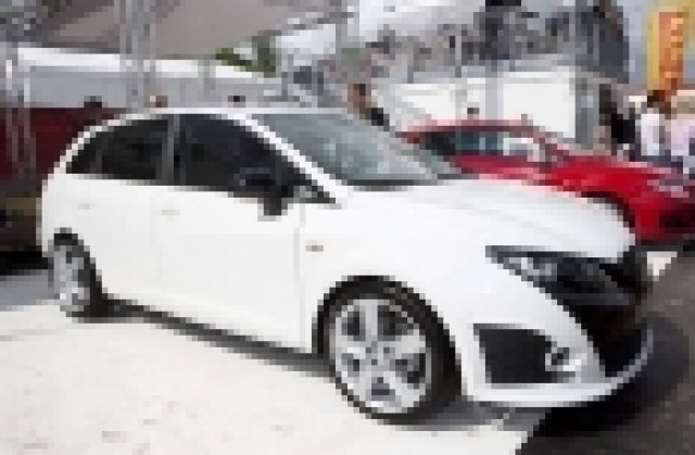 Това е Seat Ibiza ST Bocanegra