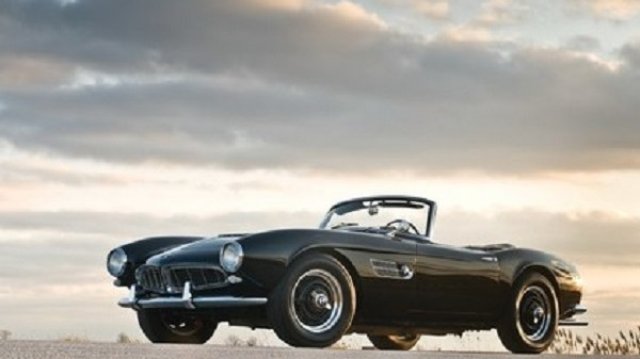 Цената на уникално BMW скочи с 800% за 15 години