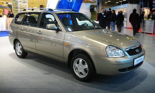 Lada пуска и газова Priora