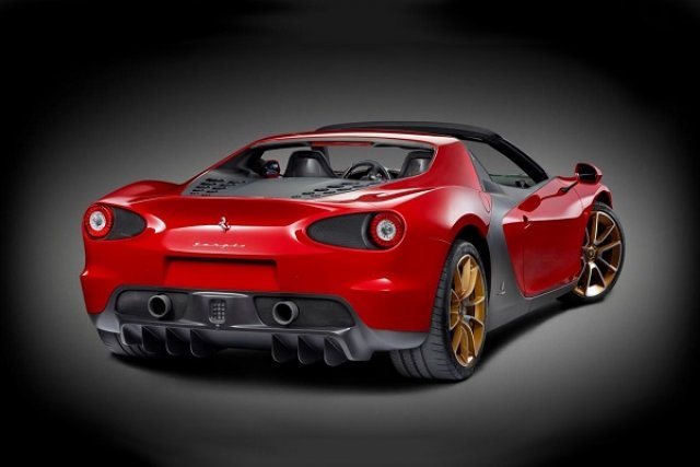 Ferrari показа серийното Pinifarina Sergio