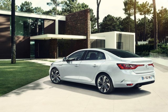 Renault представи Megane Sedan