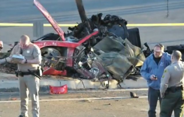 Колата на Уокър и Родас се е движела с над 160 км/час