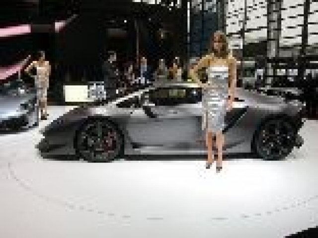 Подробности за Lamborghini Jota LP700-4