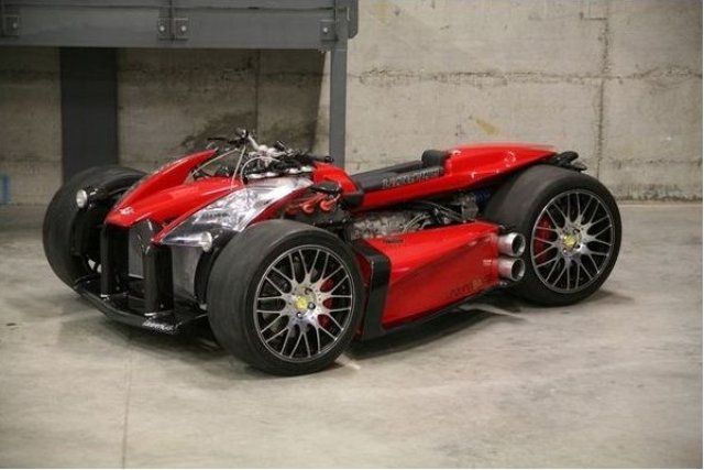 Wazuma V8F – триколка с четири колела