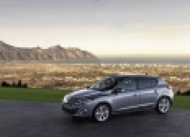 Два нови двигателя за Renault Megane