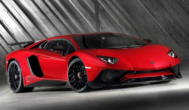 Lamborghini подготвя HyperVeloce