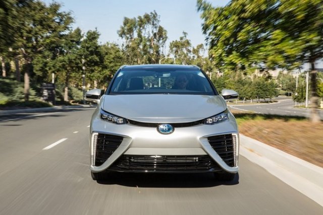Toyota разкри характеристиките на Mirai