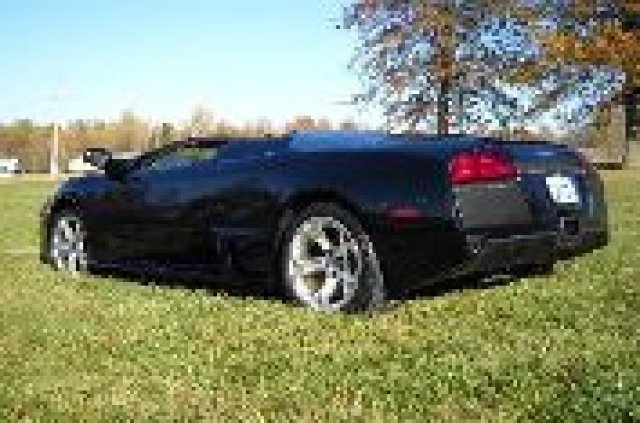 Porsche стана Lamborghini, BMW - Bugatti