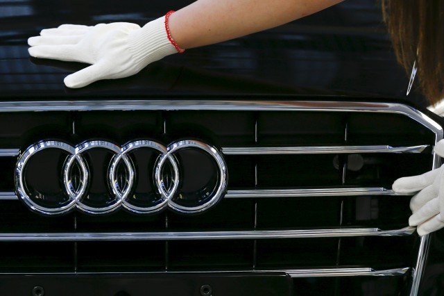 Audi тръгна по надолнището в Китай