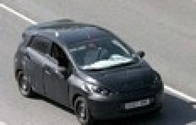 Последни изпитания за новото поколение на Ford Fiesta