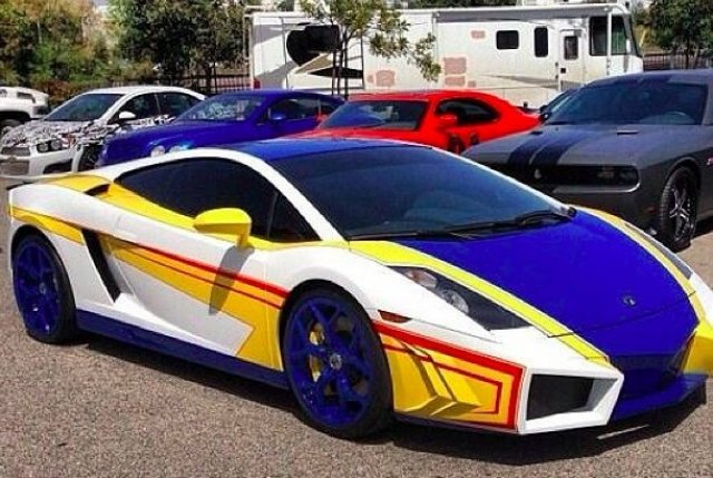 Lamborghini-то на Крис Браун