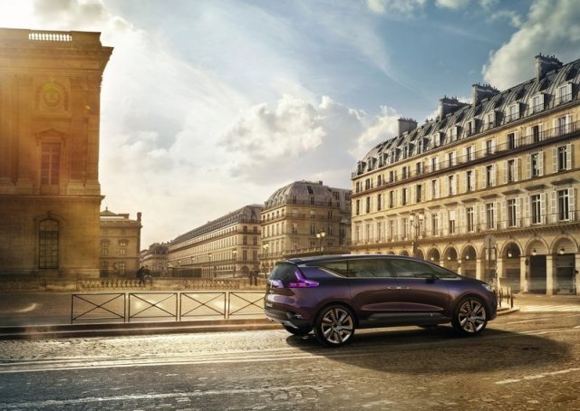 Renault попълва гамата си с хибриди