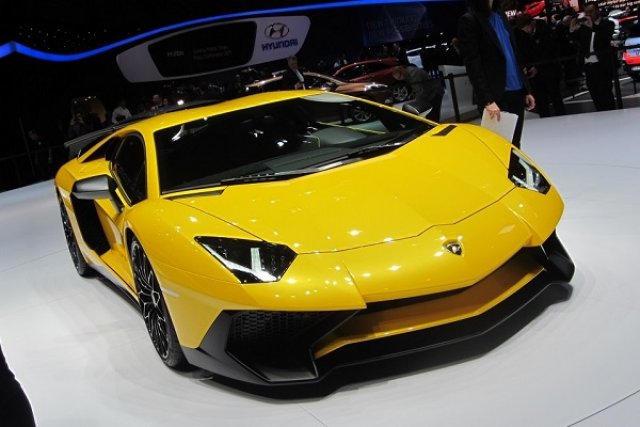Lamborghini показа своя върхов модел