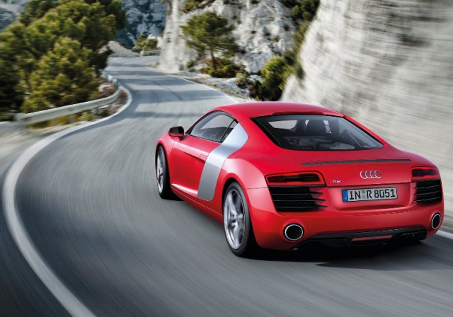 Audi готви най-добрата суперкола в света