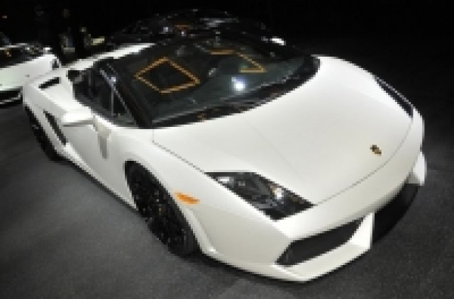 Lamborghini направи и открита версия от Gallardo LP560-4